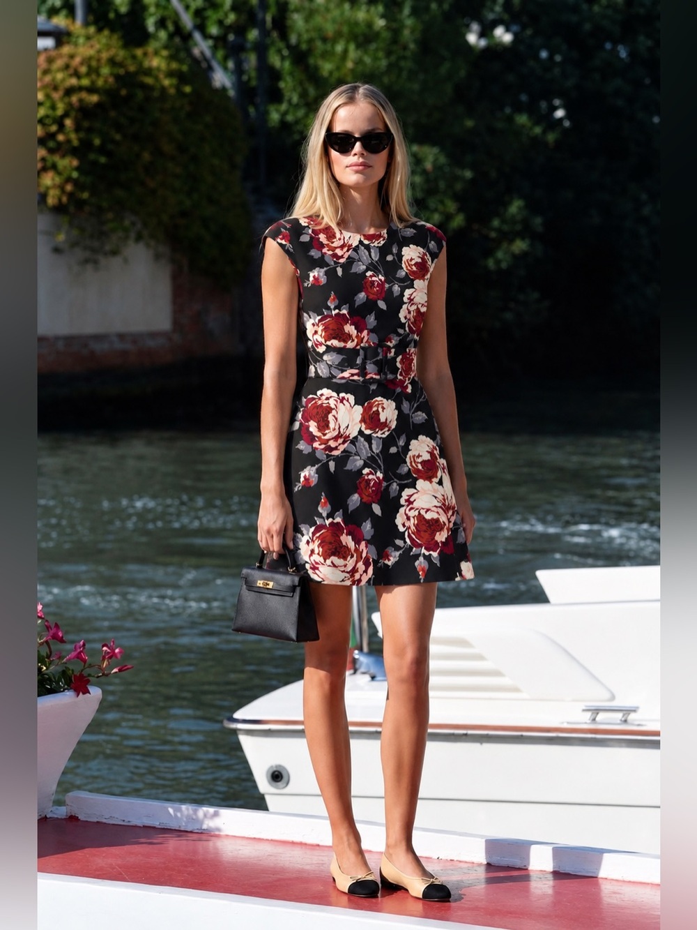 THEORY Structured Mod Belt Short Sleeve Mini Dress in Victoria Floral Satin